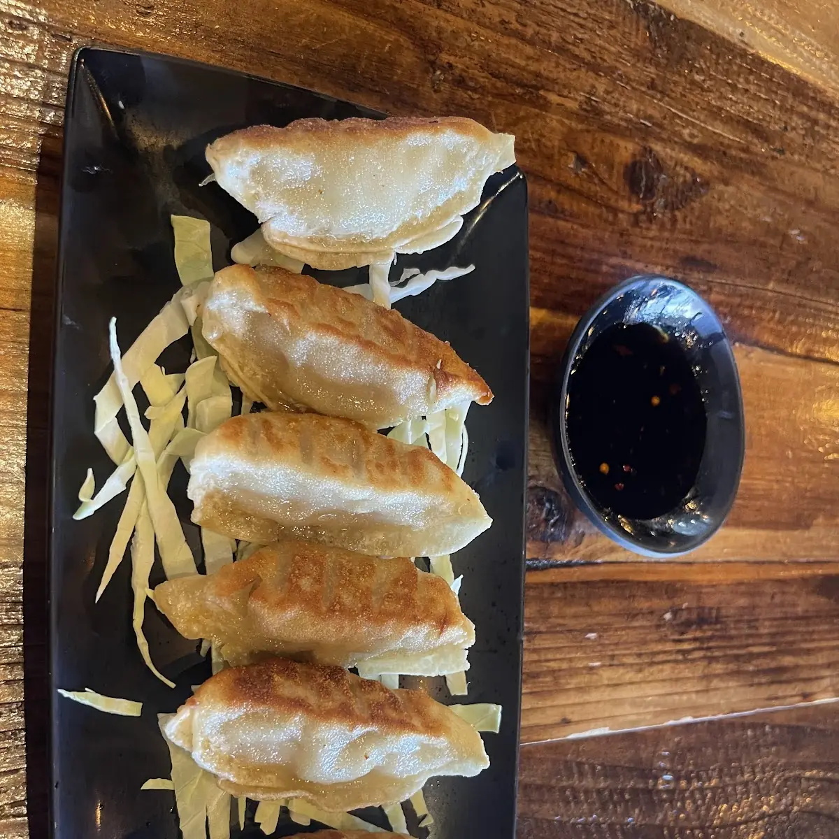 Pan Fried Dumplings 6 锅贴